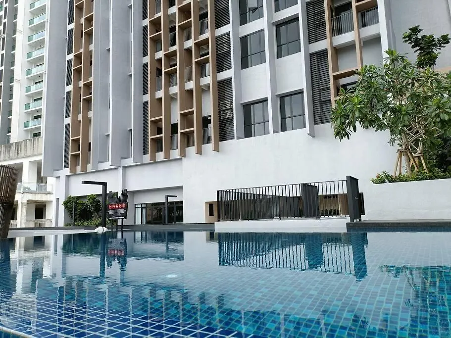 Sky Trees 2 Guests With Nflix Private Car Park High Floor B22B Apartment Johor Bahru 0*,